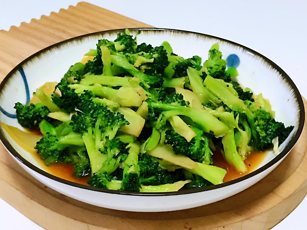 图片[11]-【蒜香蚝油西兰花】做法步骤图 色泽翠绿不发黄 入味可口-起舞食谱网