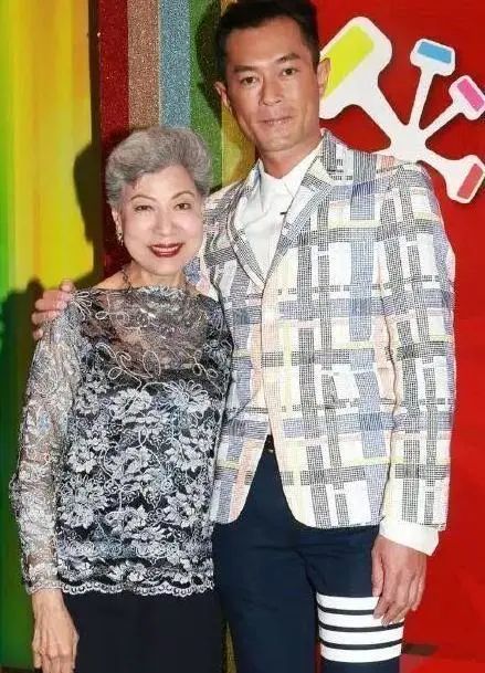 至今未嫁的10位大龄港台女星，有人皈依佛门，有人被骗后心灰意冷