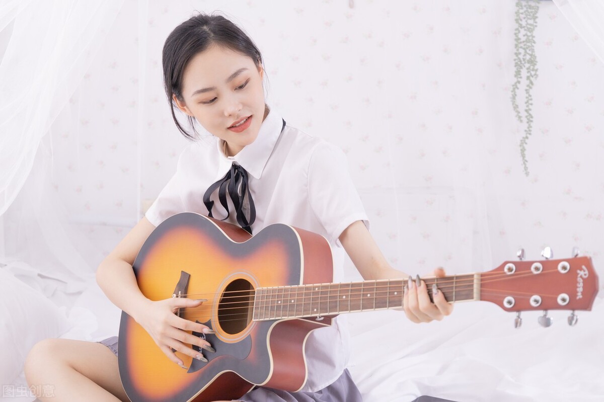 不偏不倚：学日语哪个网校更好？