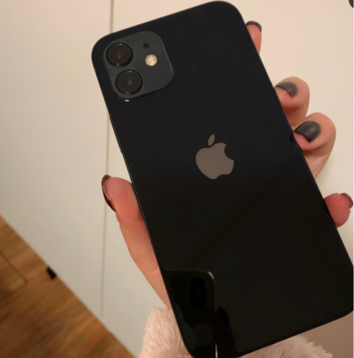 iphone12iphone13是苹果第二代5g手机,主要升级的地方就是刘海区域变
