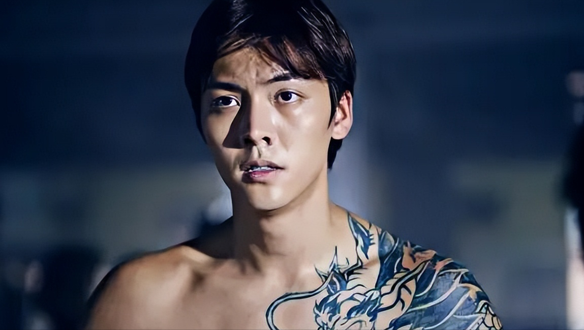 农村剧男儿本色演员表(明明长了一张白面小生脸,身