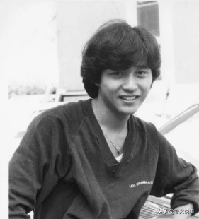 张国荣的外貌是不是过誉了