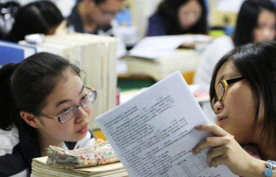 理科学不明白才去学文科？新高考后不分文理，认准专业选择很重要
