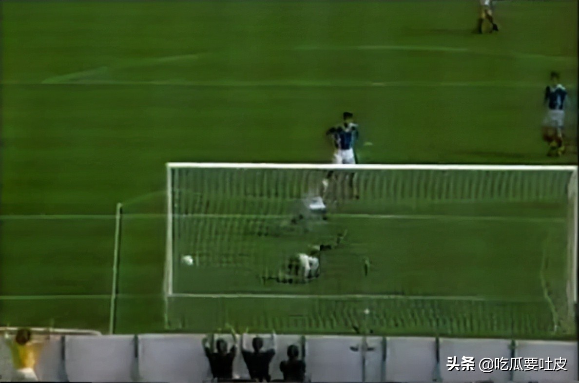 1990年德國世界杯陣容（世界杯小歷史，1990世界杯D組篇，潘采夫亮相，南斯拉夫大勝晉級）
