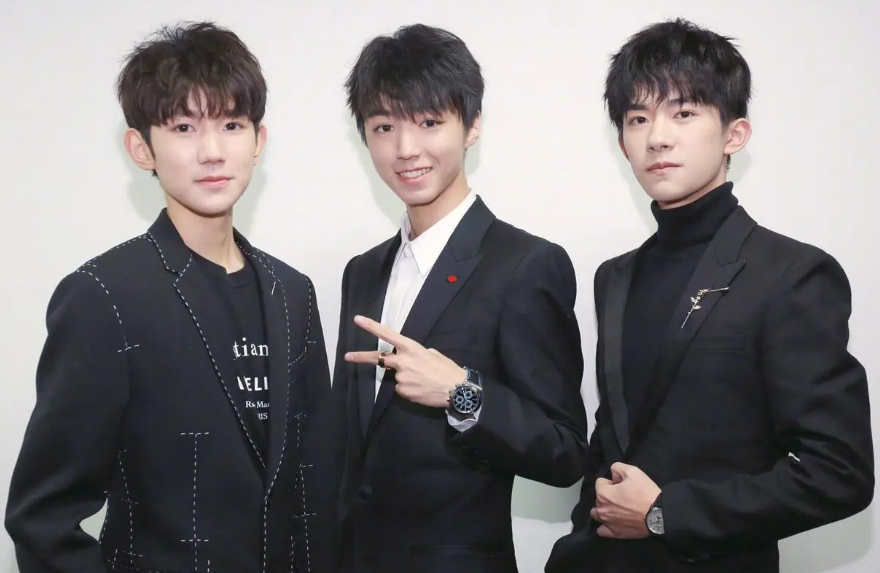 同一男团出身,王源新剧一片叫好,却意外扯下王俊凯的"遮羞布"