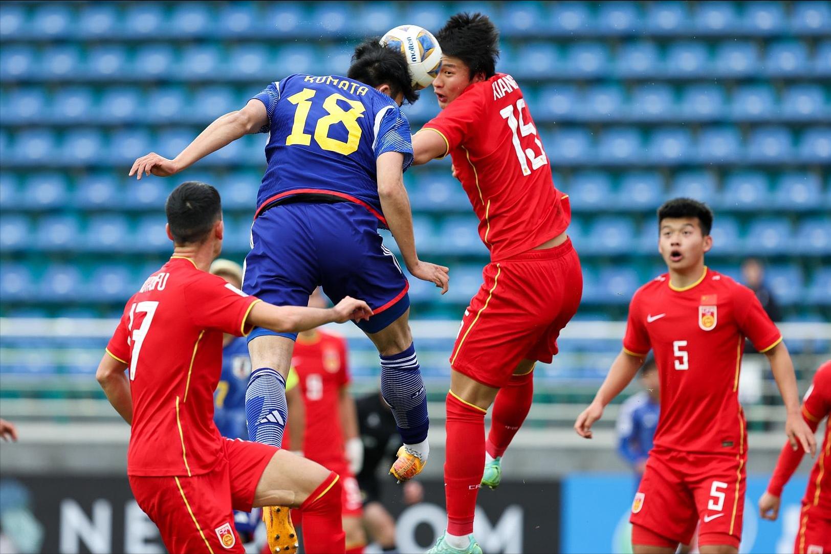 比赛结束，中国1-2日本，唯一进球是对手乌龙，7号球都接不住