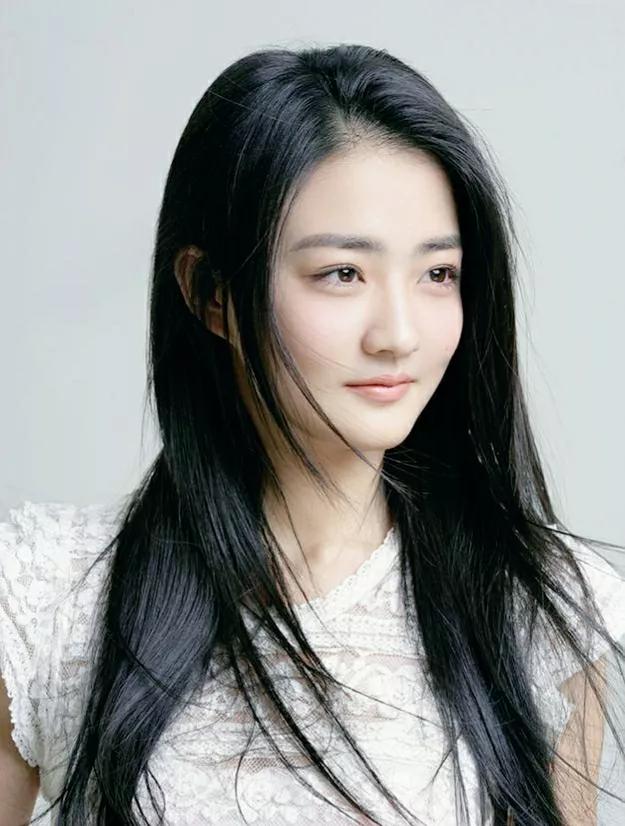 请欣赏40位明星独特灵秀的侧颜之美