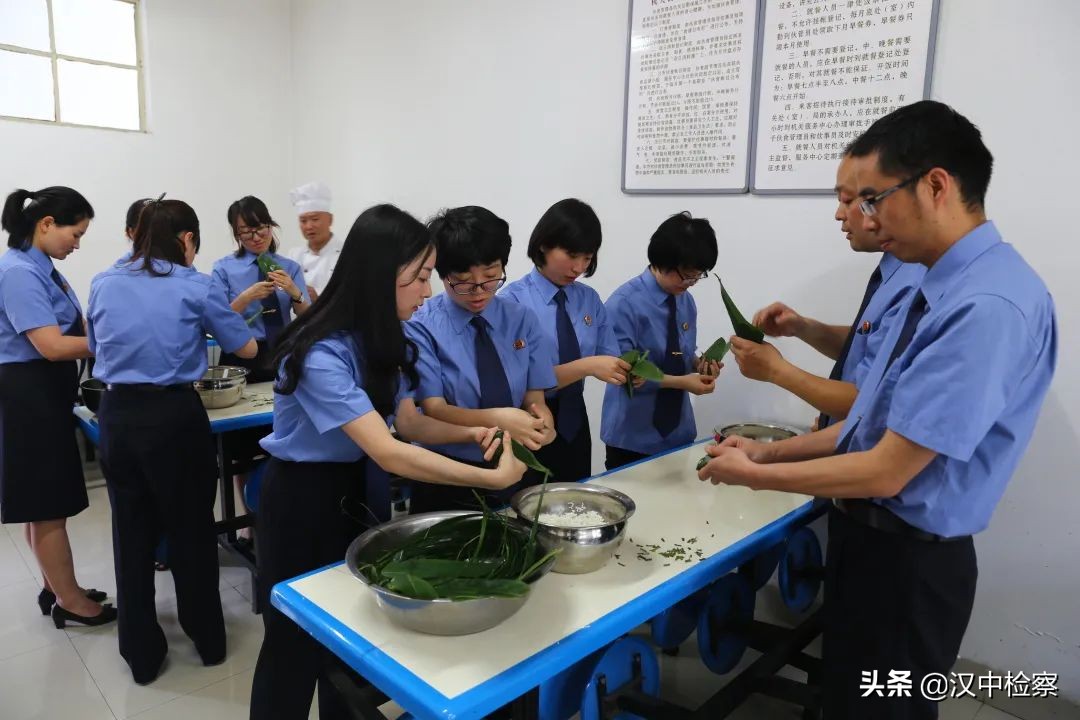 告别2019年的图片(【两会答卷】54张照片，告别过去，迈向未来)