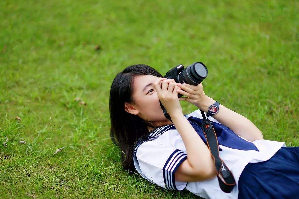 大学教授跟大学生视频（香港大学教授描述大学生最好的状态）