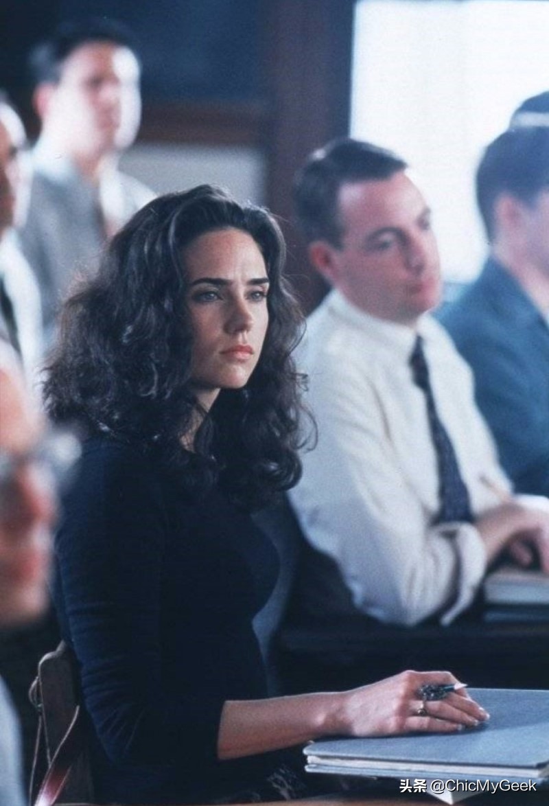 幻视老婆有够美！《壮志凌云2》51岁詹妮弗·康纳利惊世美貌犹在