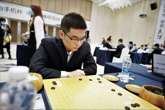 中国棋手不背农心杯软件BUG的锅