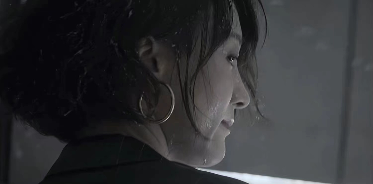 《庭外》：同样演反派，万茜、练练角色对比，差异很明显