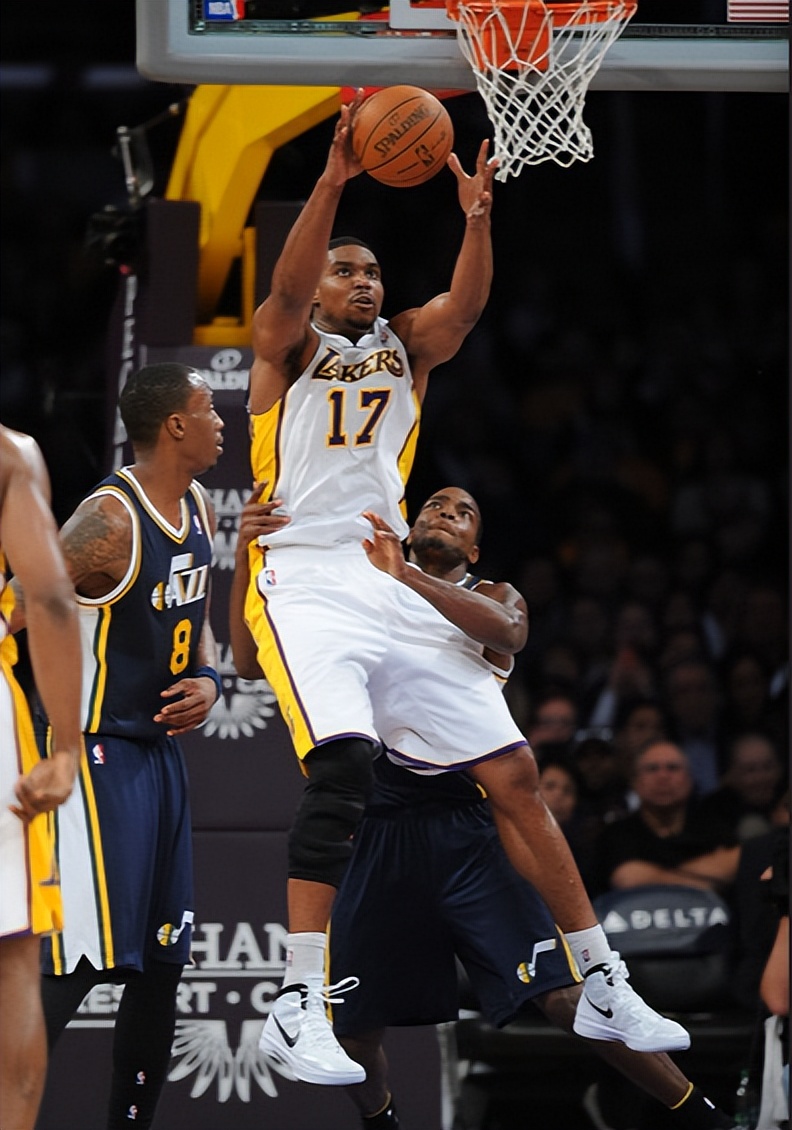 nba总数为什么不算场均(如果NBA有人能做到场均10分10篮板10助攻，能拿顶薪吗？)