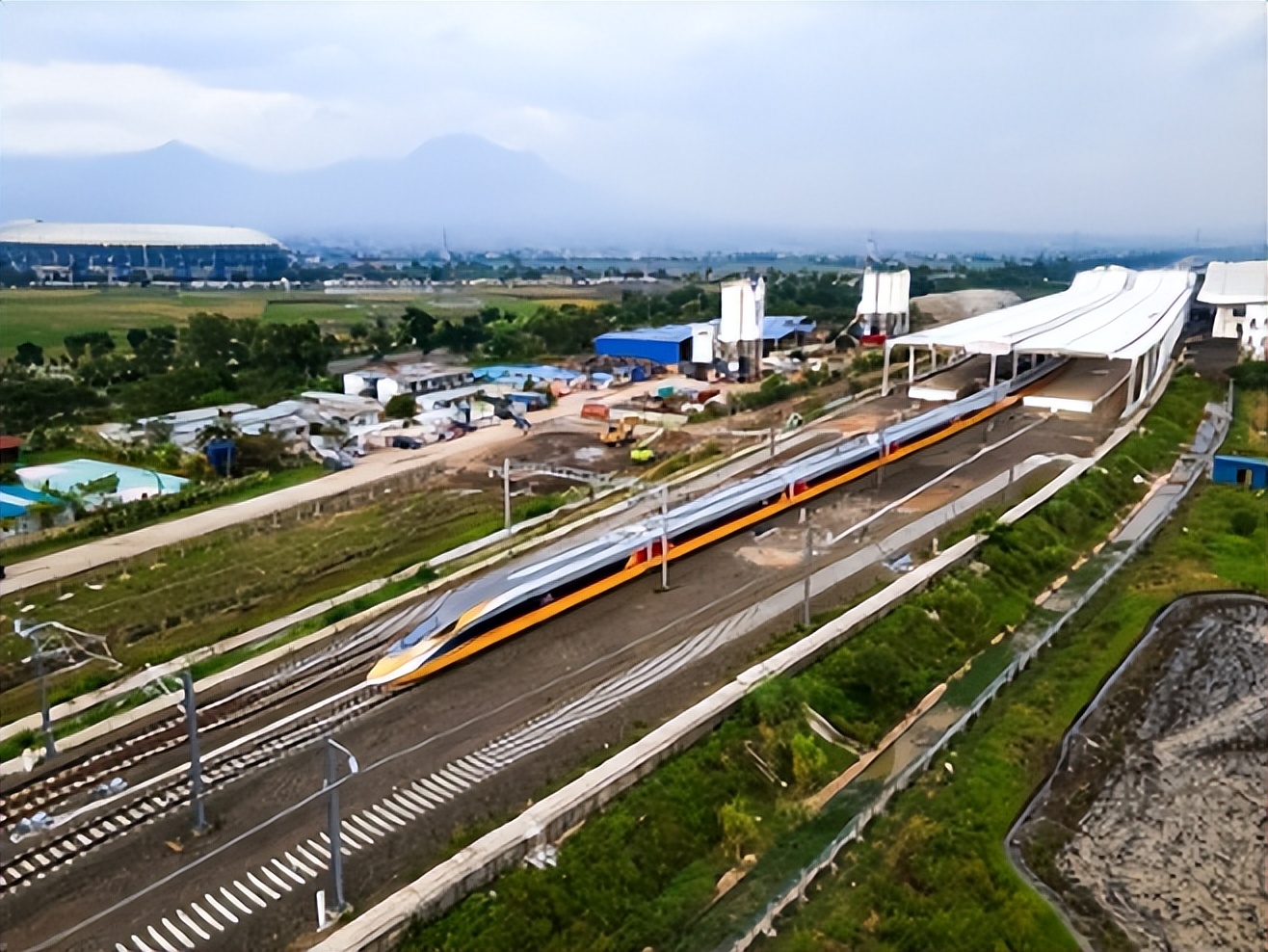 日媒：雅万高铁测试成功，意味着中日铁路领域的差距已经难以逾越