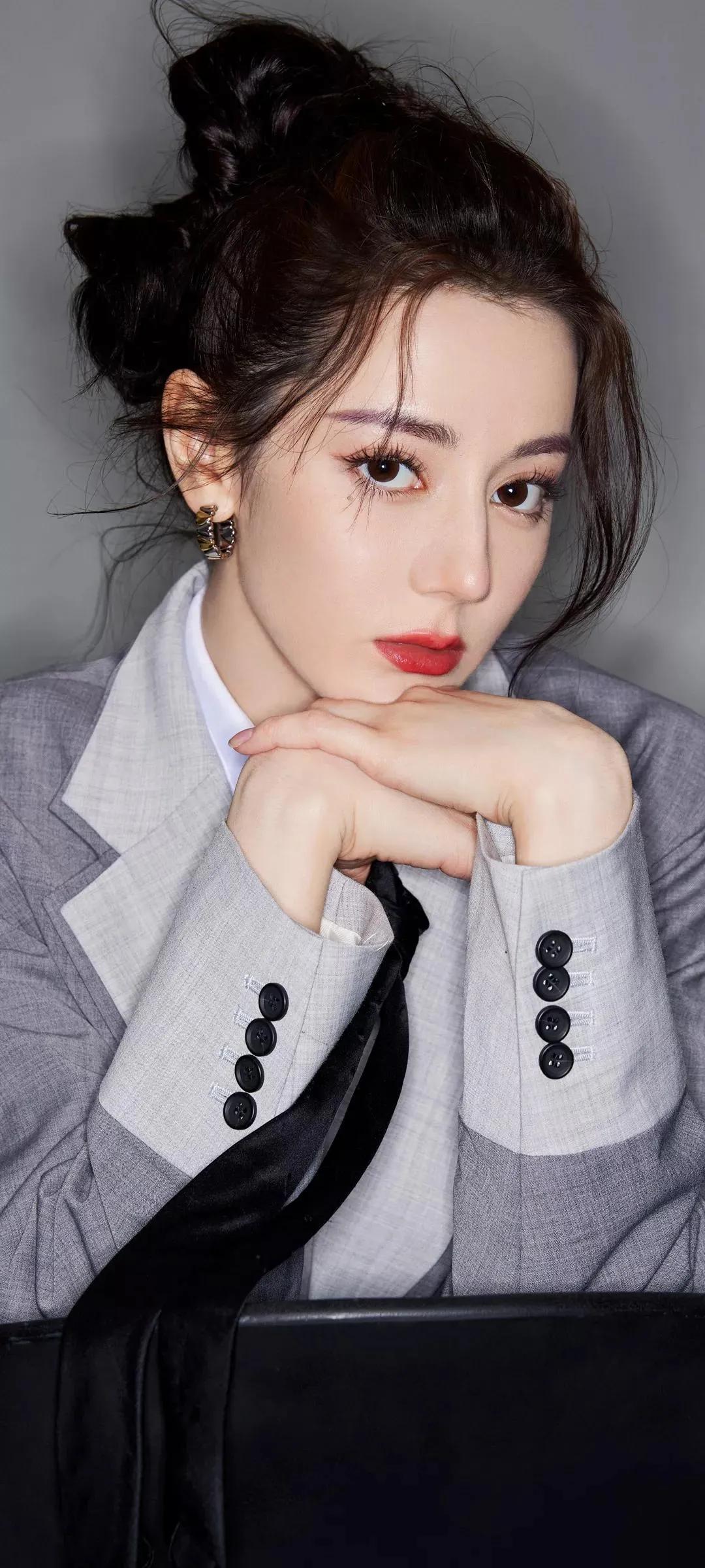 「人像精品集」第76期"明星迪丽热巴写真"高清无水印手机壁纸