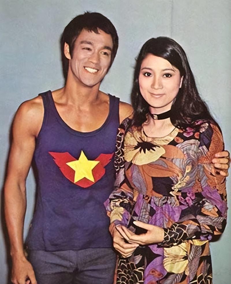 1973年李小龙死在女星丁佩家中,到底发生了什么?42年后她道出事实