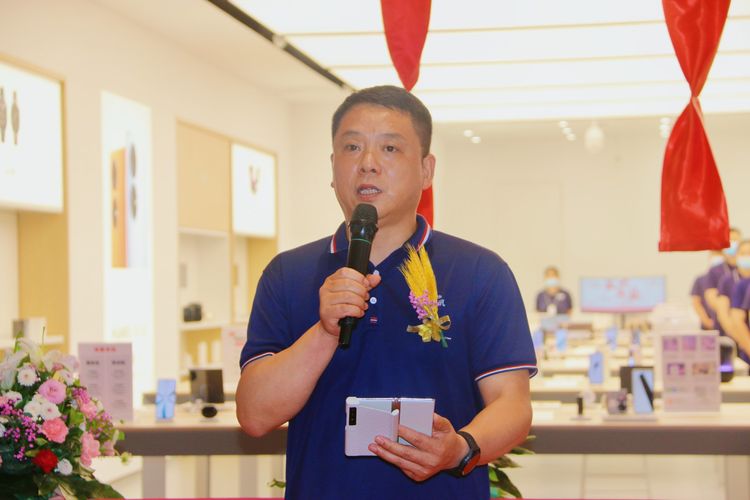 润通电讯玖隆茂华为授权体验店盛大开业倾情绽放