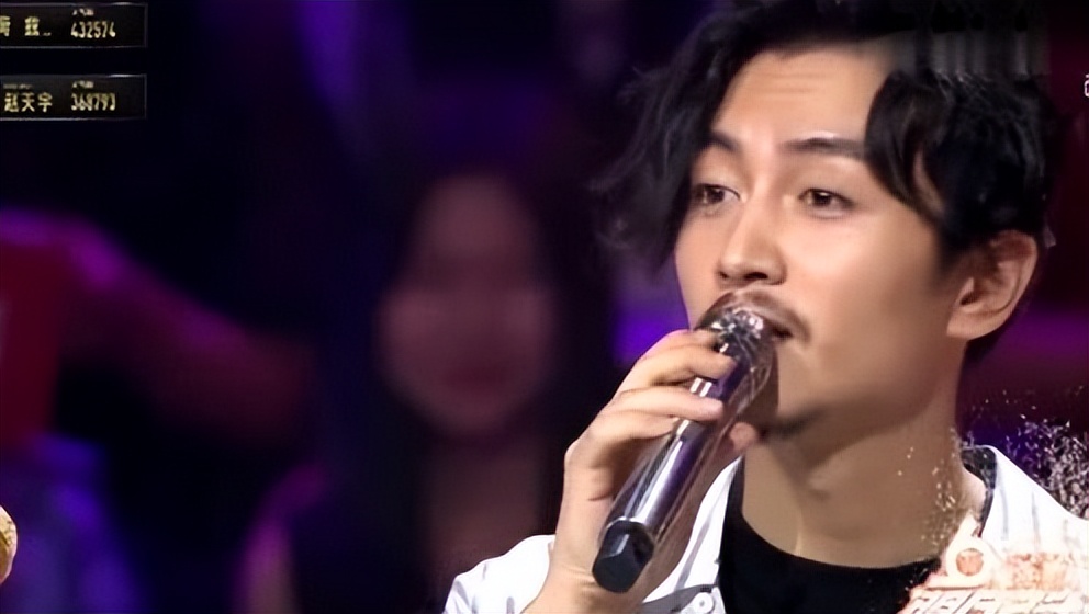 娱乐圈的水有多深？明星咖位决定红毯待遇，杨紫、鞠婧祎差距太大