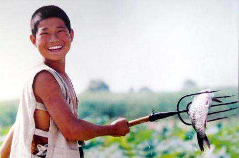 3大顶流童星现今如何，有人卖货有人入狱，年少出圈是利是弊