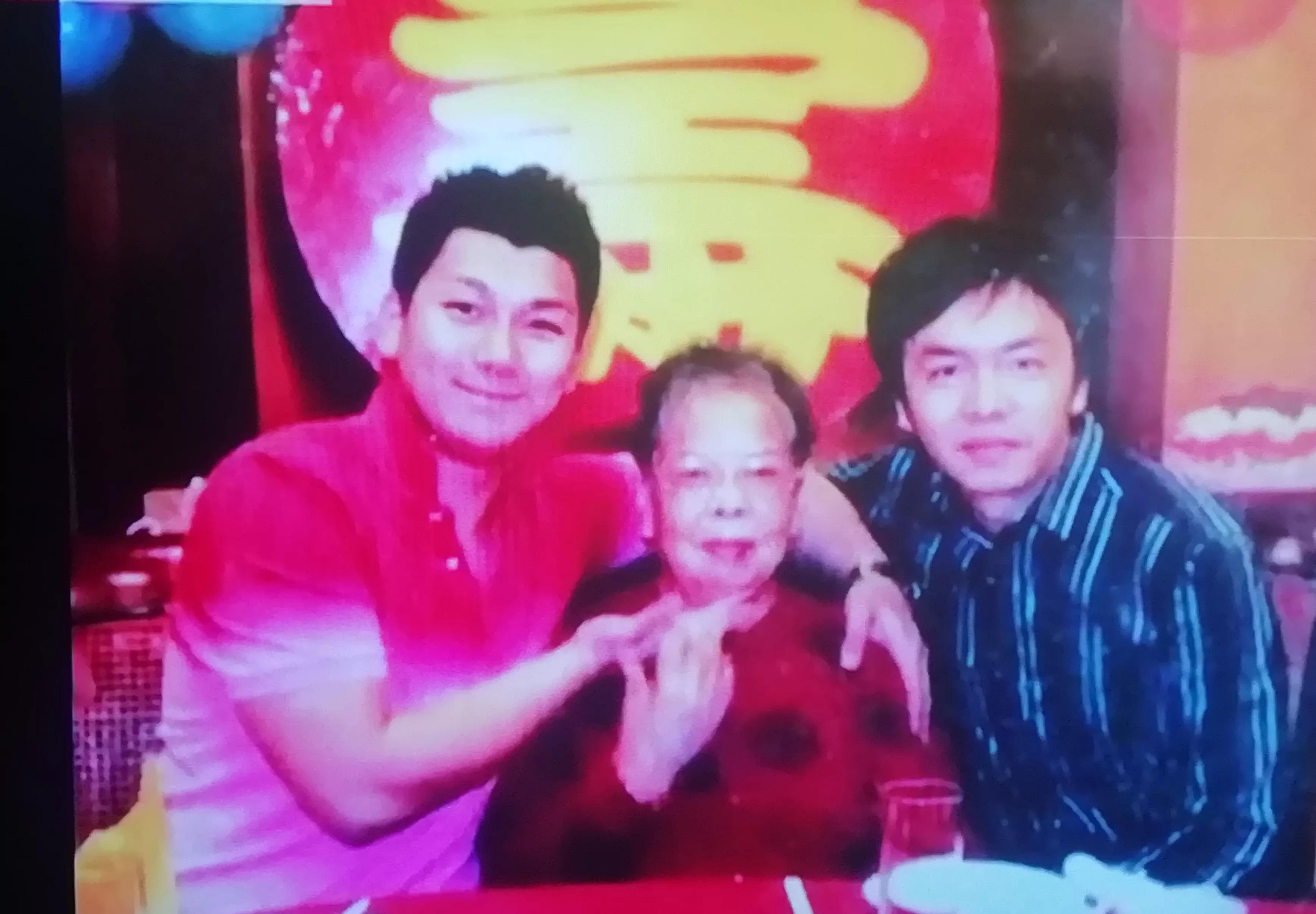 声音美妙悦耳而洋气的李梓生活中是怎样一个人？