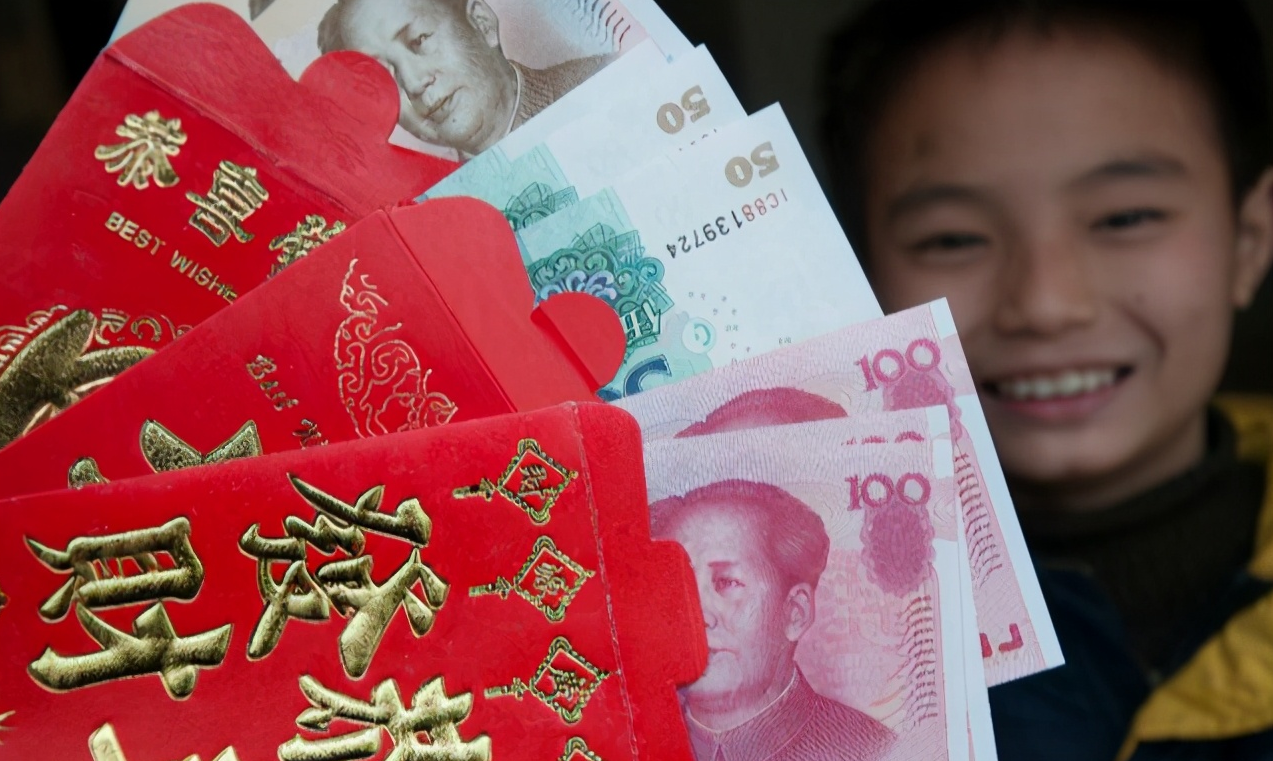 亲戚给娃500元红包,但他却有3个孩子,让人犯难的过年红包怎么给