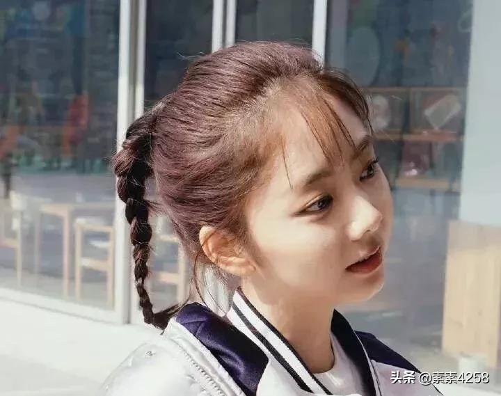 谭松韵是天山童姥吗，30岁还长得跟18岁的高中生一样