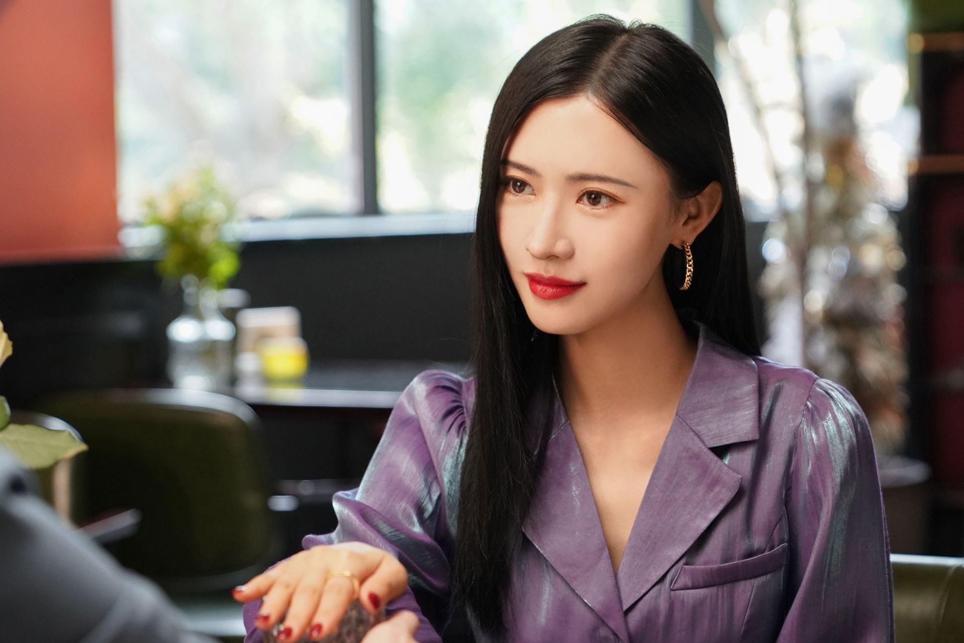 《对我而言危险的他》:"假千金"归来,携手神秘霸总共破迷局