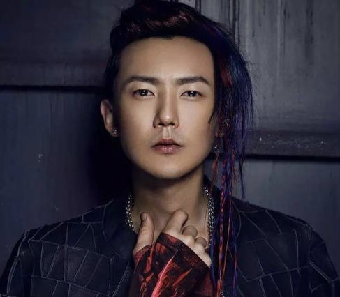 刘恺威也来唱跳？披荆斩棘第二季开始录制，大湾区哥哥稳赢了？