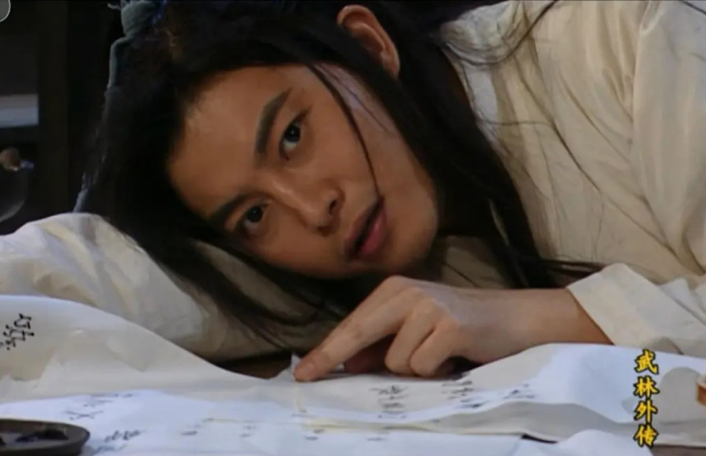 硬扮当年角色，好好的经典被自己一手毁掉，我想关掉电视机