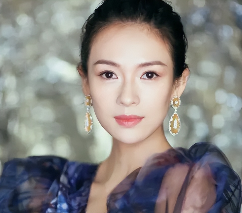 年轻时不可方物,人到中年越长越凶,从梅婷到章子怡"殊途同归"