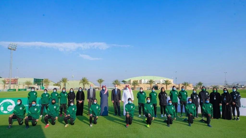 西亚国家有女足吗（西亚女足要崛起，沙特全国女足联赛成功开办）