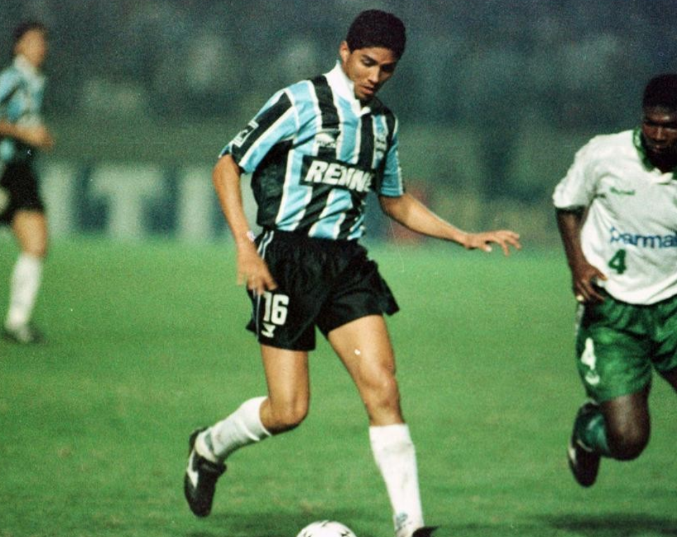 02年世界杯巴西谁没参加（02巴西有多强，盘点落选02世界杯的巴西十大球星）