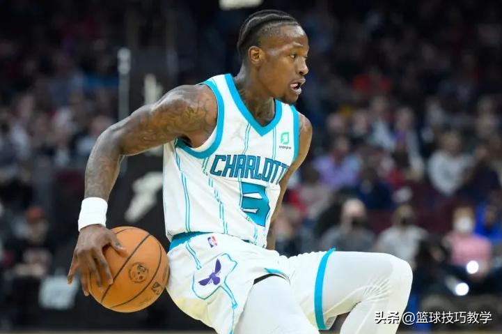 nba单节最低分（7胜18负位列东部倒数第三！去年还是天赋大队！今年居然摆烂了）