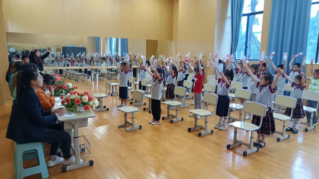 美在附小——记天府新区新兴中学附属小学开展第一届艺术节
