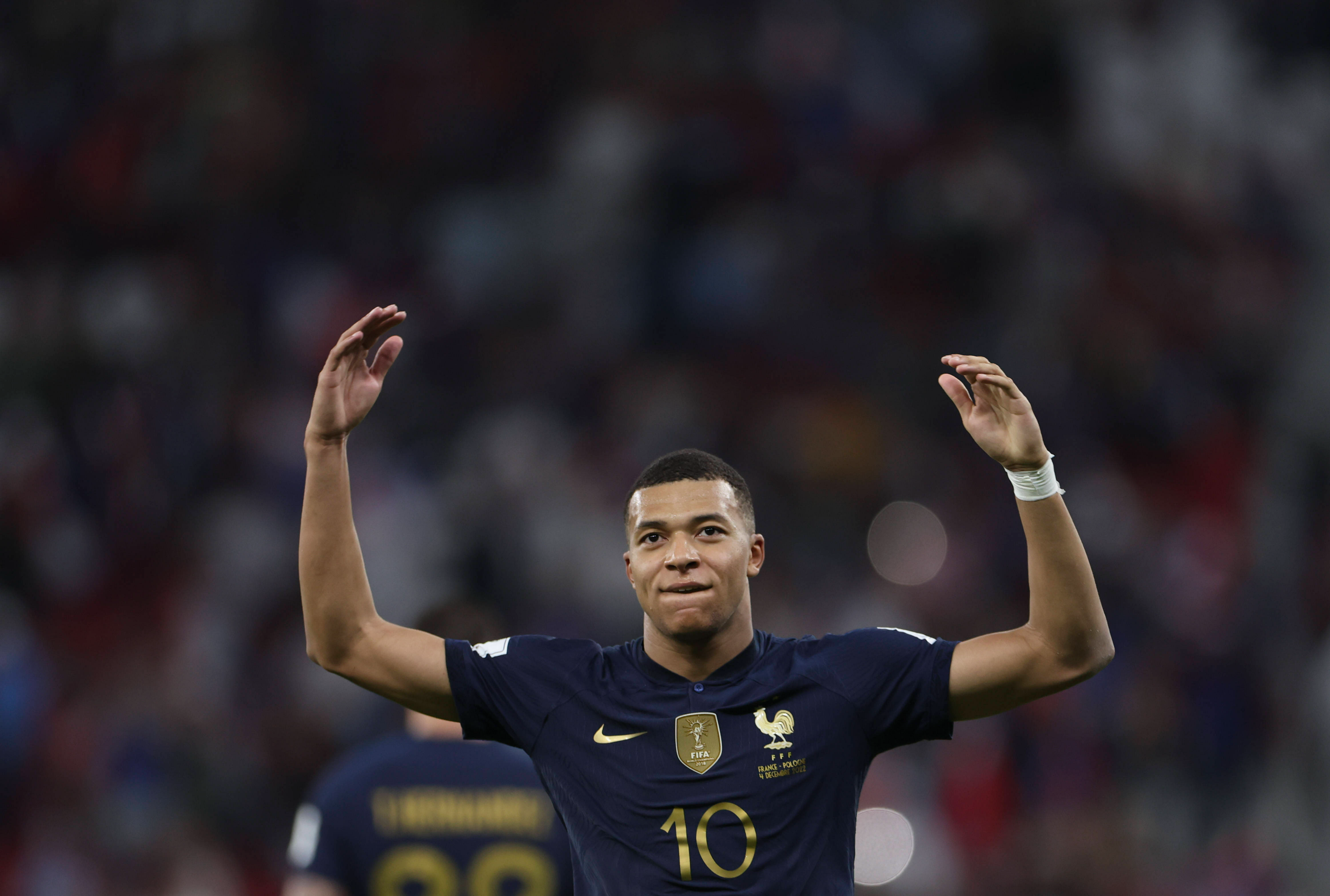 7月15世界杯（世界杯每日之星：姆巴佩进9球超越球王贝利 独自领跑射手榜）