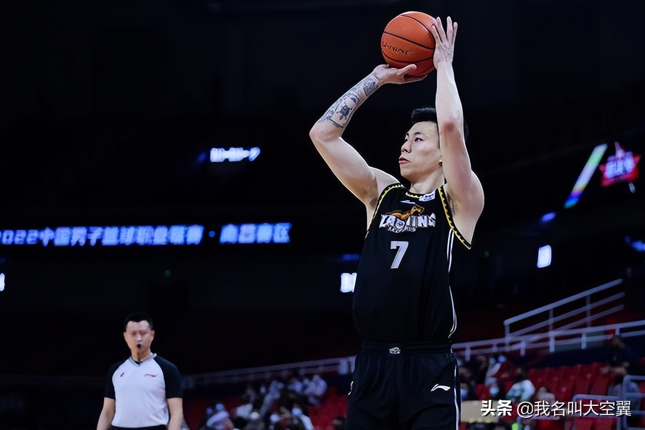 nba球员为什么在中国打球(终于明白为什么天才少年张镇麟尝试冲击NBA，看完分析，豁然开朗)