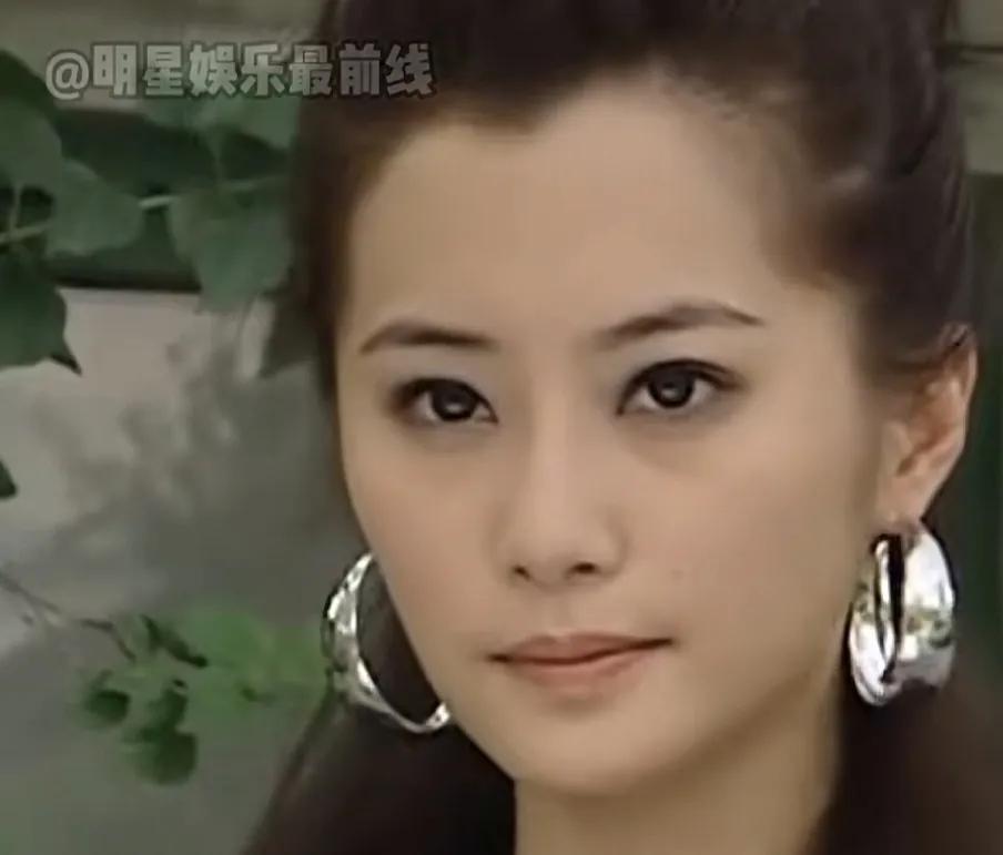 曾拍《微笑pasta》里饰演Rita的赵小侨43岁终赢宝宝勇敢让人敬佩