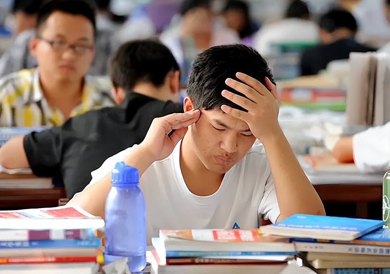 考研调剂系统今日开启！这些学校成为最后捡漏机会，考生需要注意