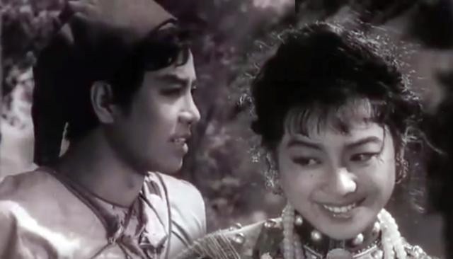 时隔50年，《芦笙恋歌》主角重逢，宋雪娟见昔日“恋人”潸然泪下