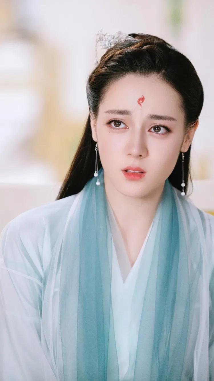 精美图集｜迪丽热巴美图