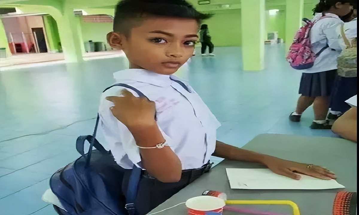 揭秘从事风俗业的泰国人妖真实生活现状