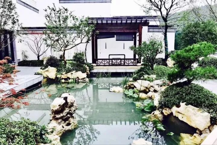 打造一个水景，让流水叮咚入梦来