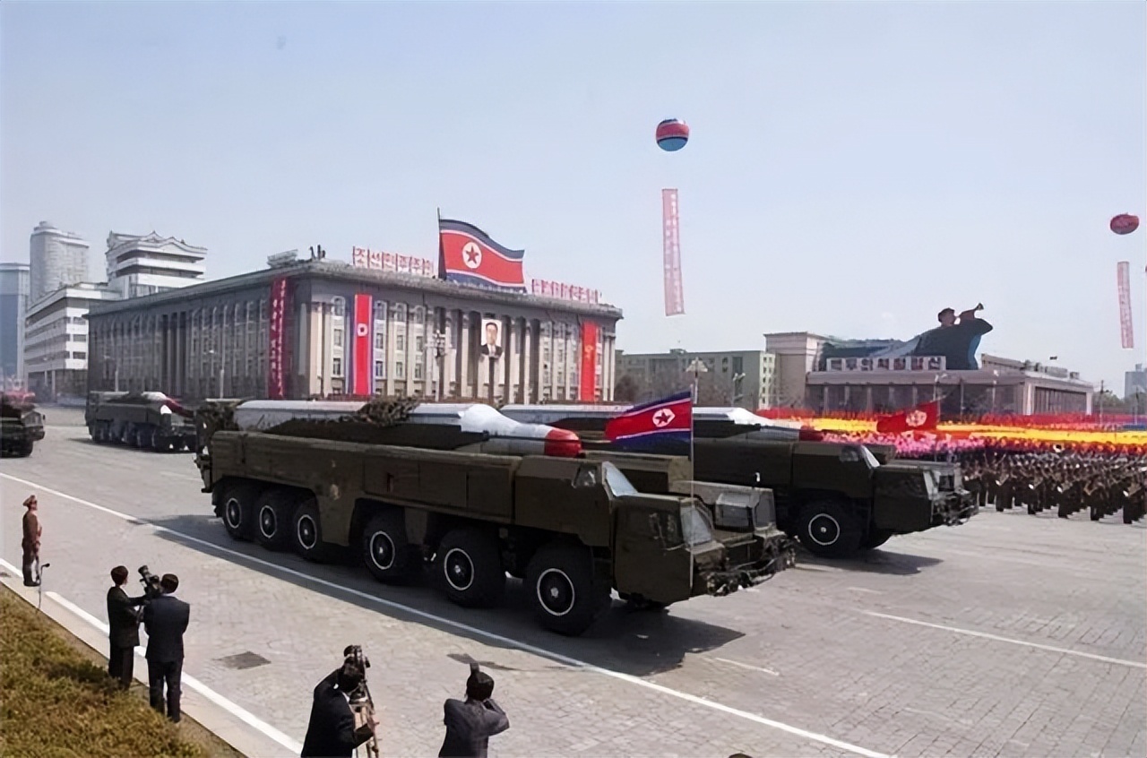 ���ʵ��޼ʵ��������ж�ǿ������Ϊ�β��Ҷ����ʣ����ʸҺ˷�����