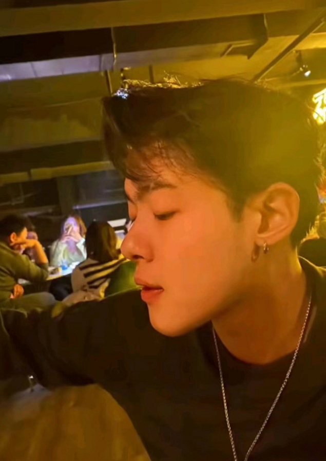 “双非”学生大二退学，回家重走高考路，有理解有嘲讽，你怎么看