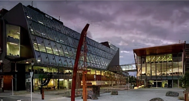 在新西兰，不到10万就能读的理工学院，到底有多香？