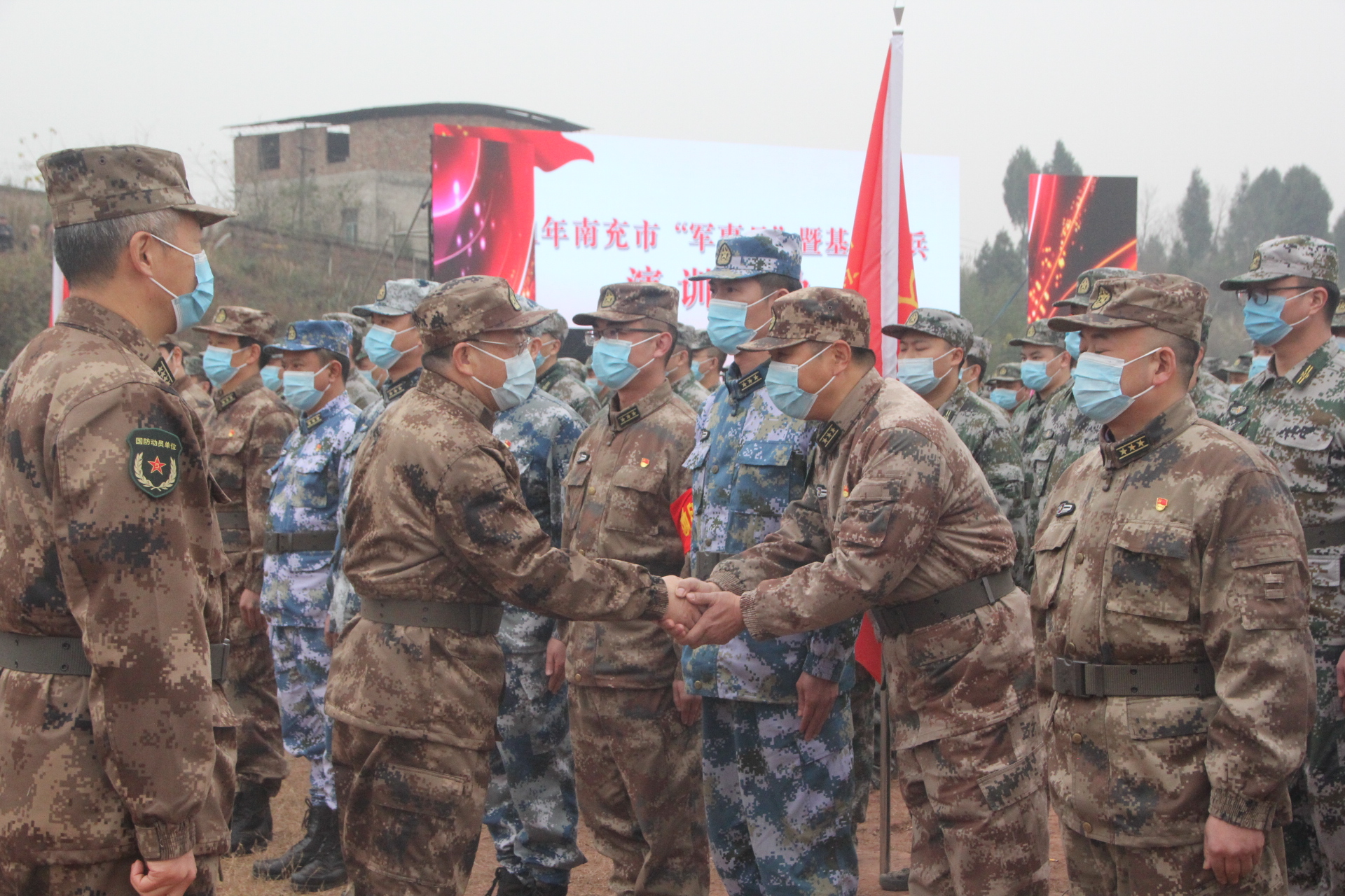 走进战位悟使命 强军兴武话担当