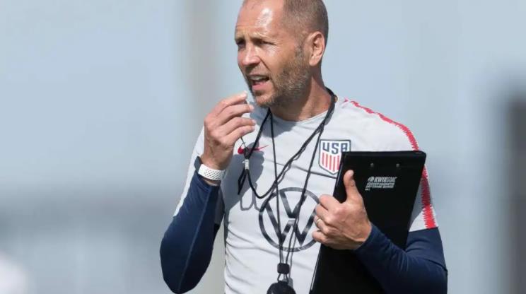 俱乐部教练世界杯期间（6位卡塔尔世界杯主帅，曾作为球员参加了02世界杯，他们都是谁？）-华海博客