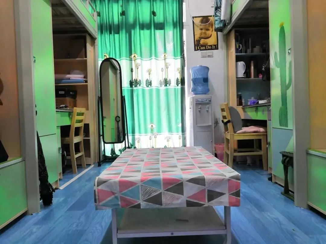 坐拥“顶流老师”“豪华宿舍”！这所高校学生满意度“超高”，值得报考！