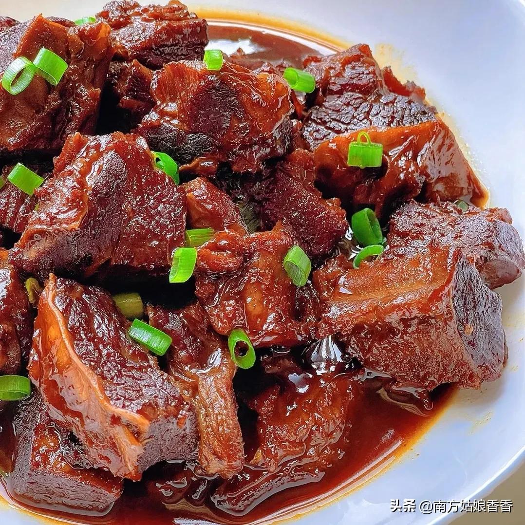 牛腩怎么做好吃又简单家常牛腩做法