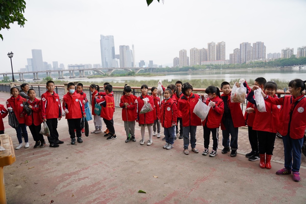 福州市南台实验小学：“护河爱水，清洁家园”的主题活动